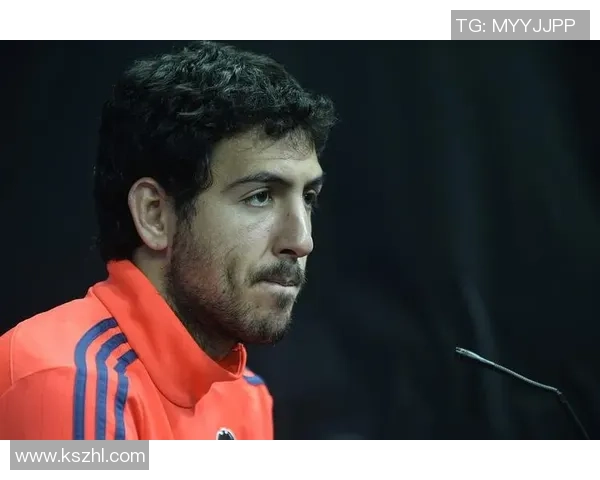 足球传奇人物渐行渐远的岁月：他们老去后的人生轨迹与回归困境